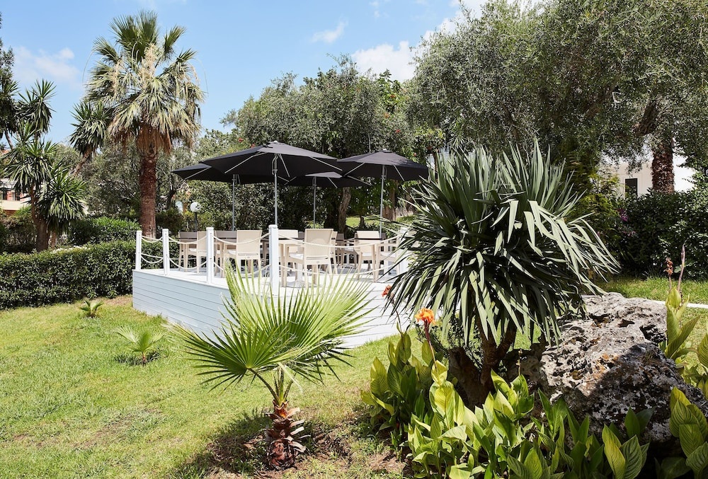 Mr & Mrs White Corfu, Bild 17 von 20