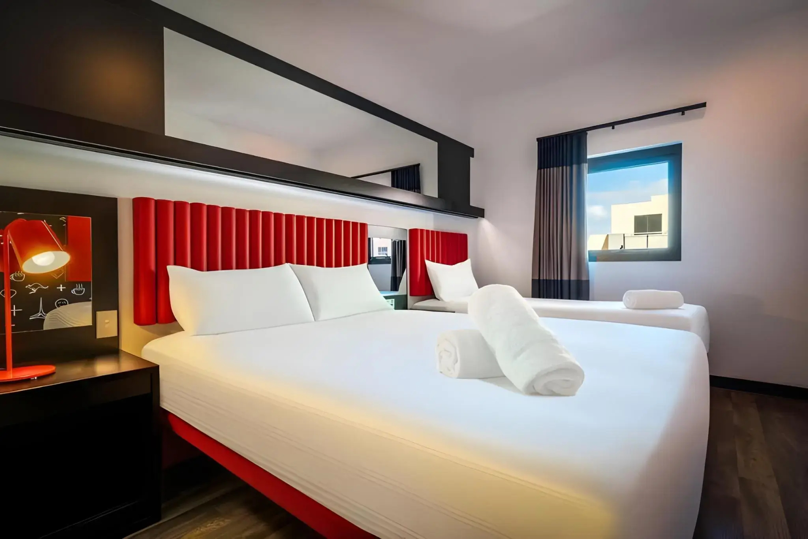 Photo - Essence Hotel Carlton