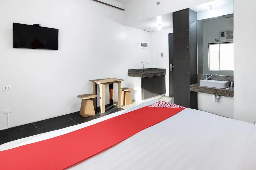 Photo - OYO 136 Regal Residences