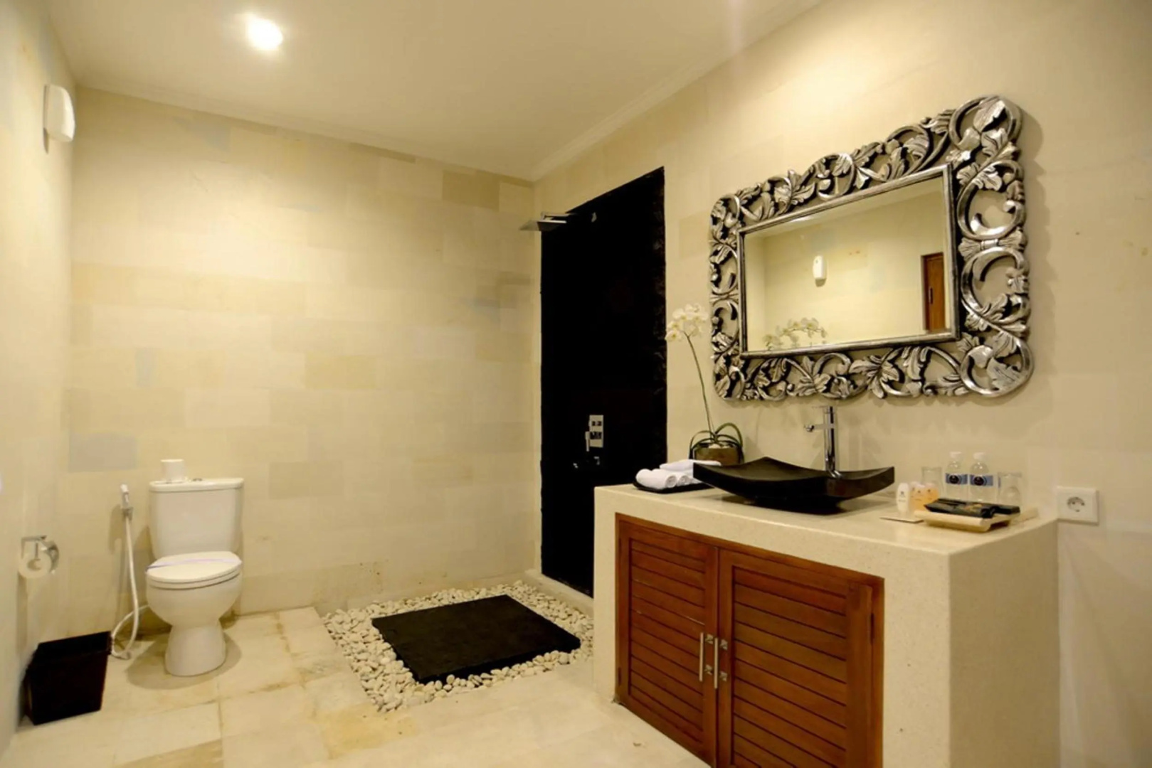 Photo - Sandi Agung Villa