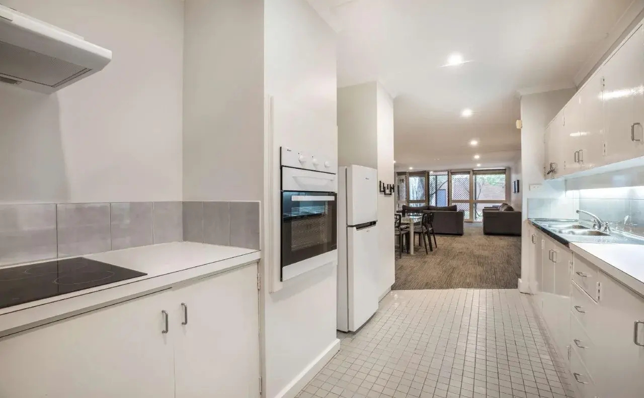 Photo - Nightcap at Coolaroo Hotel