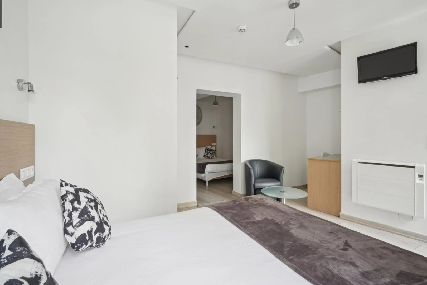 Photo - Hôtel Le National Clichy Paris