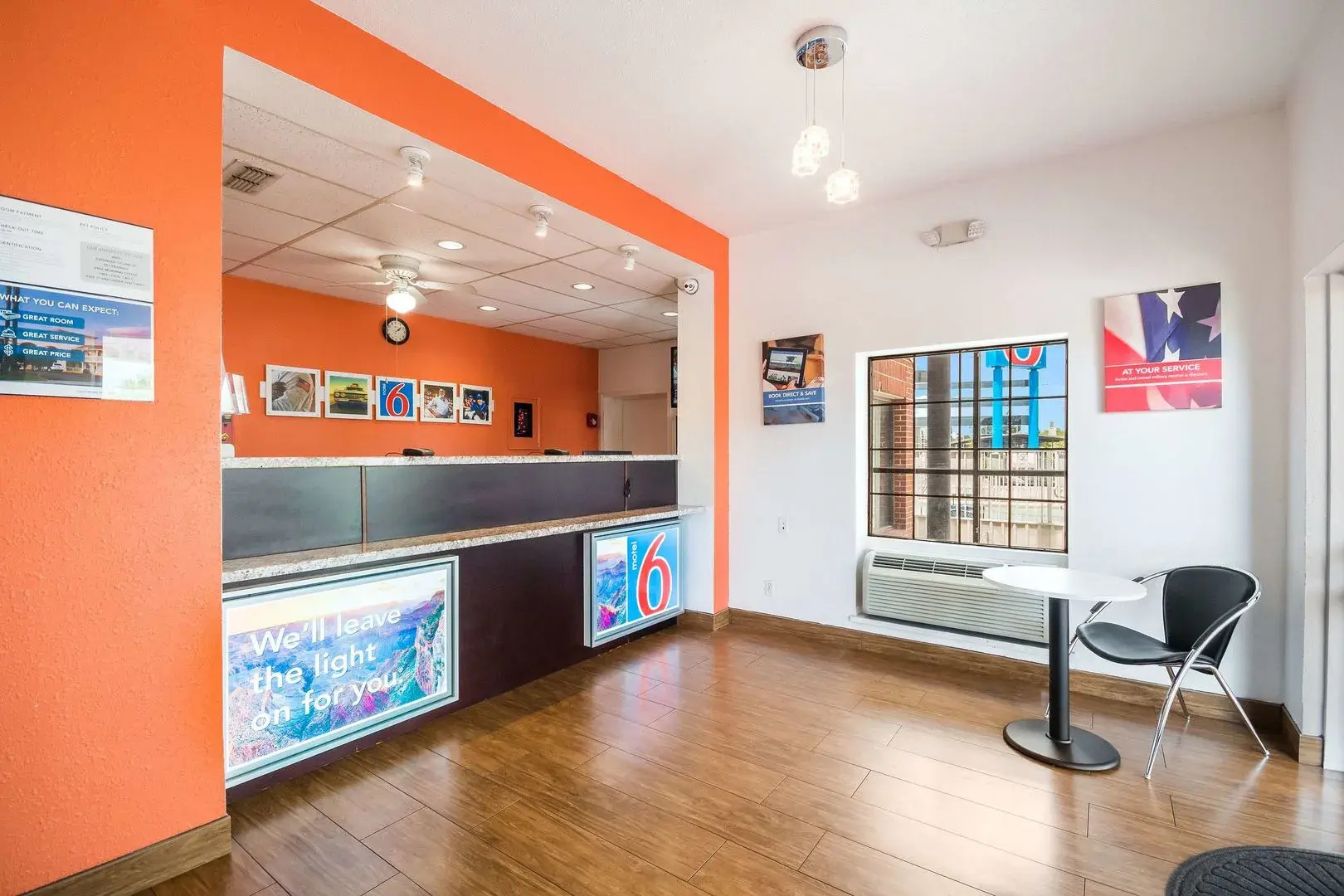 Photo - Motel 6 Houston, TX - Brookhollow