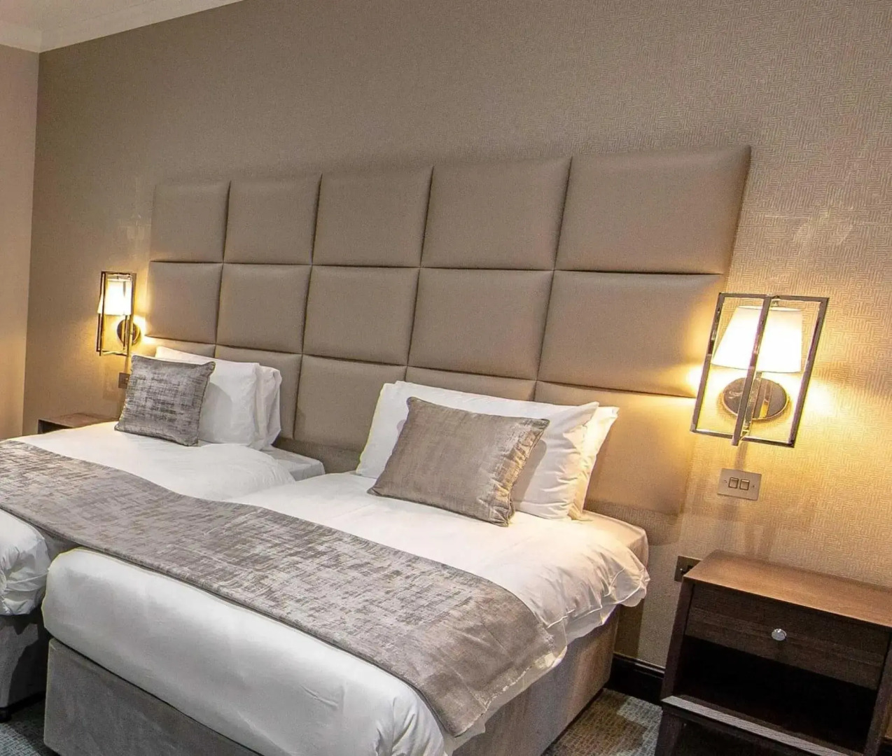 Photo - The Crescent Hyde Park