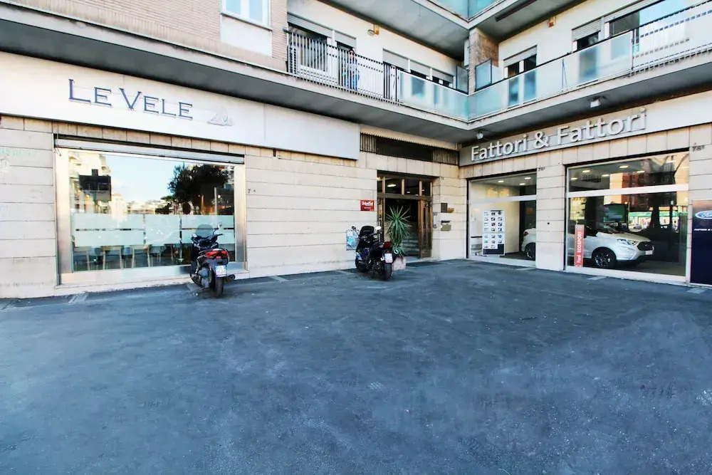 Photo - Star of Rome