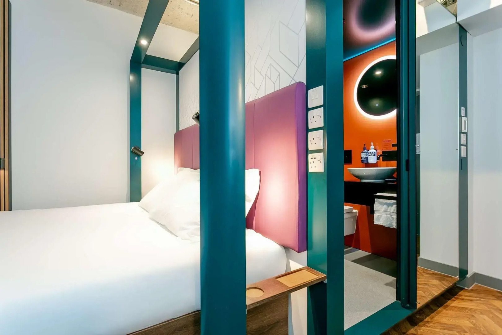 Photo - YOTEL Manchester Deansgate