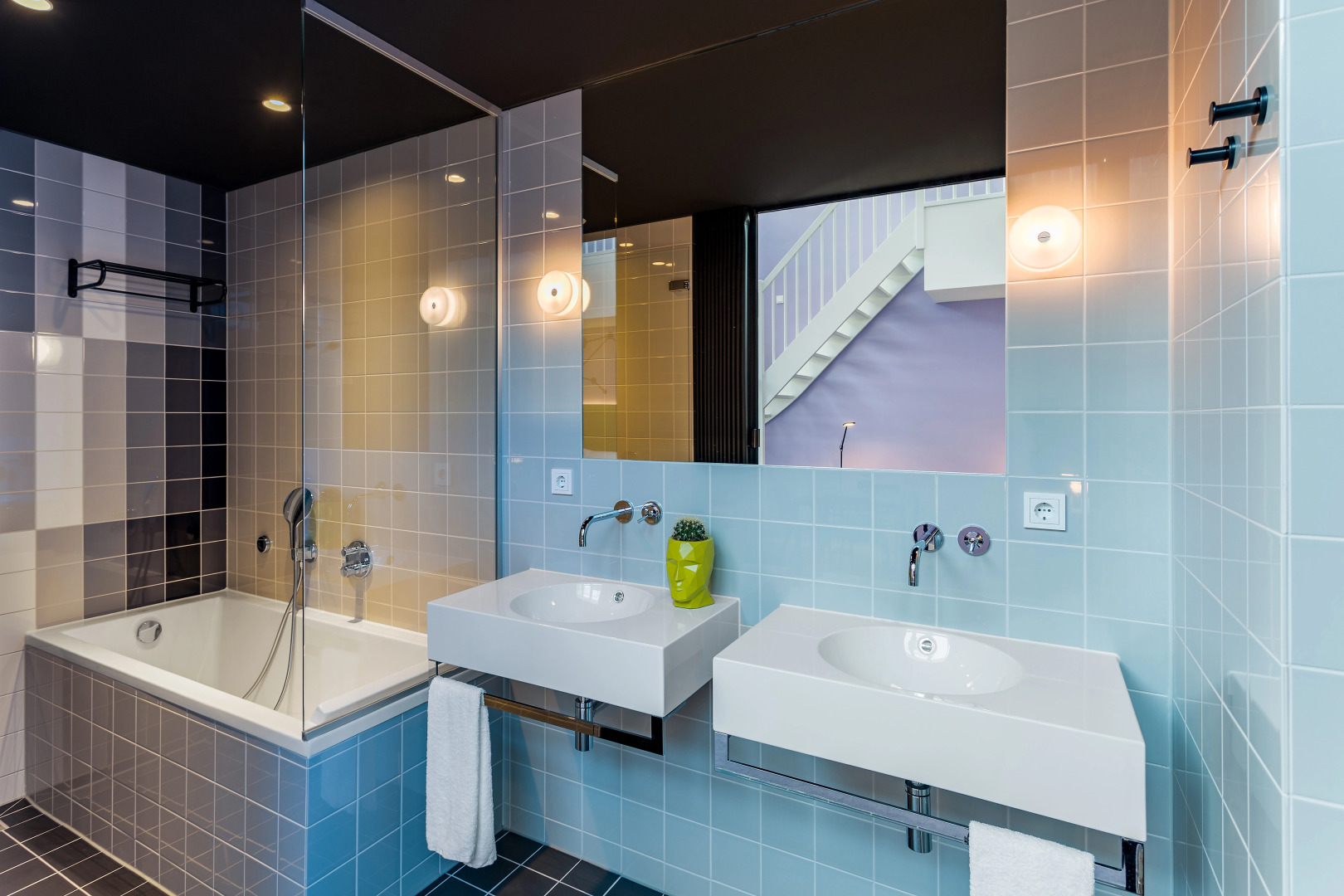 Photo - Room Mate Bruno, Rotterdam