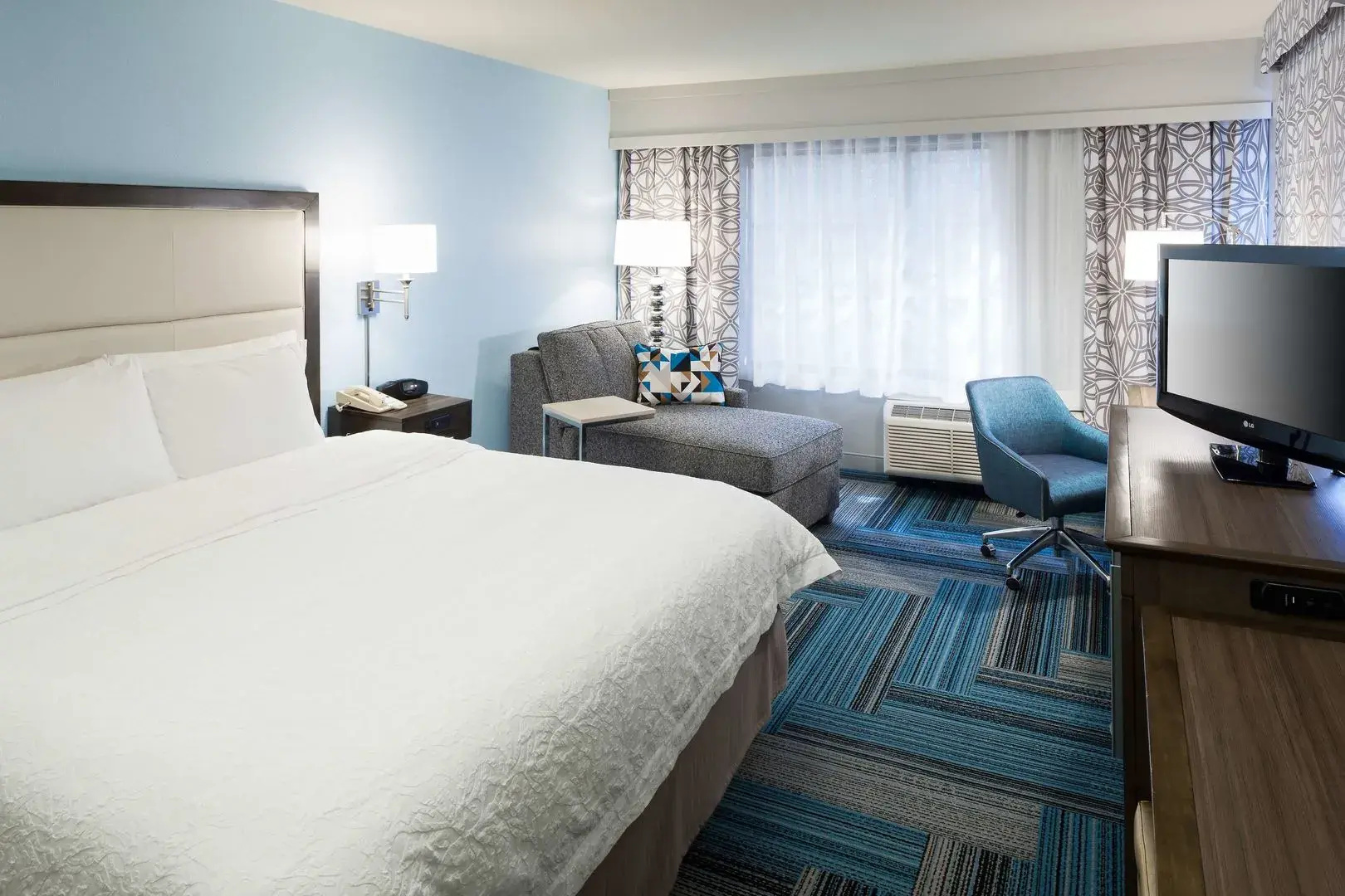 Photo - Hampton Inn San Diego-Downtown
