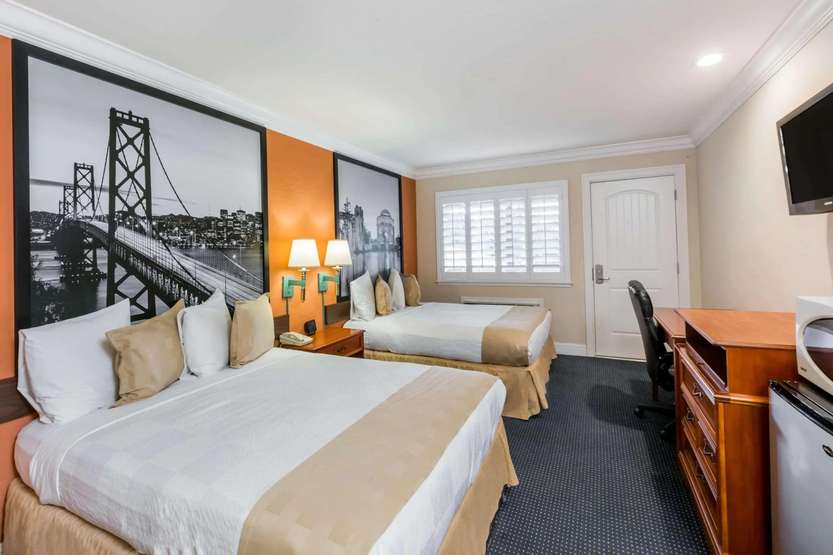 Photo - Aura Inn Monterey
