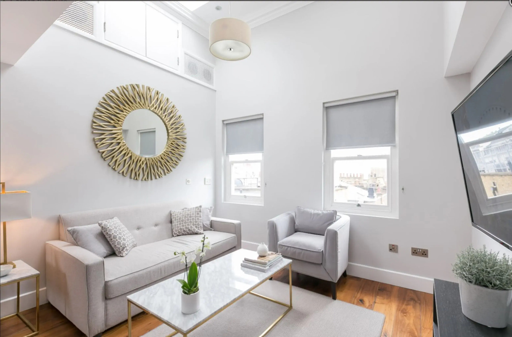 Photo - Chilworth Court