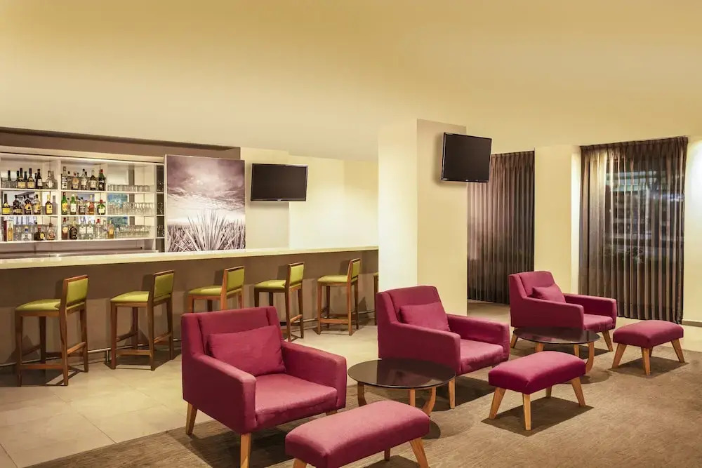 Photo - Hotel Plaza Génova Centro