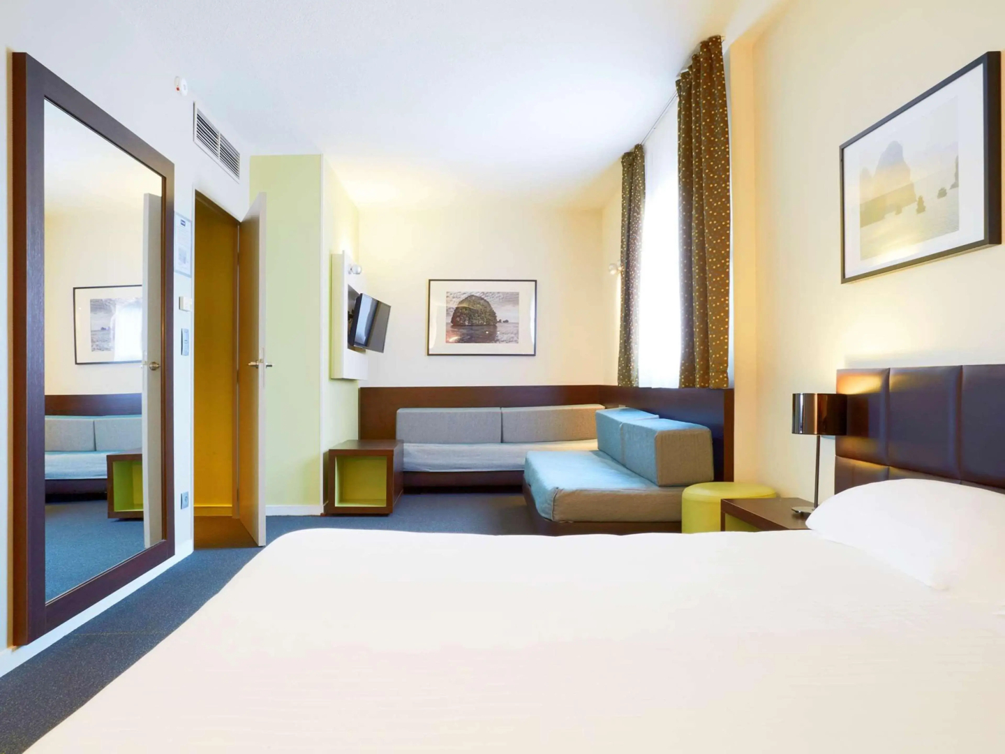 Foto - Kyriad Hôtel Orly Aéroport - Athis Mons