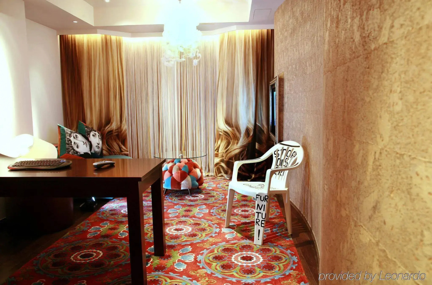 Foto - The Luxe Manor