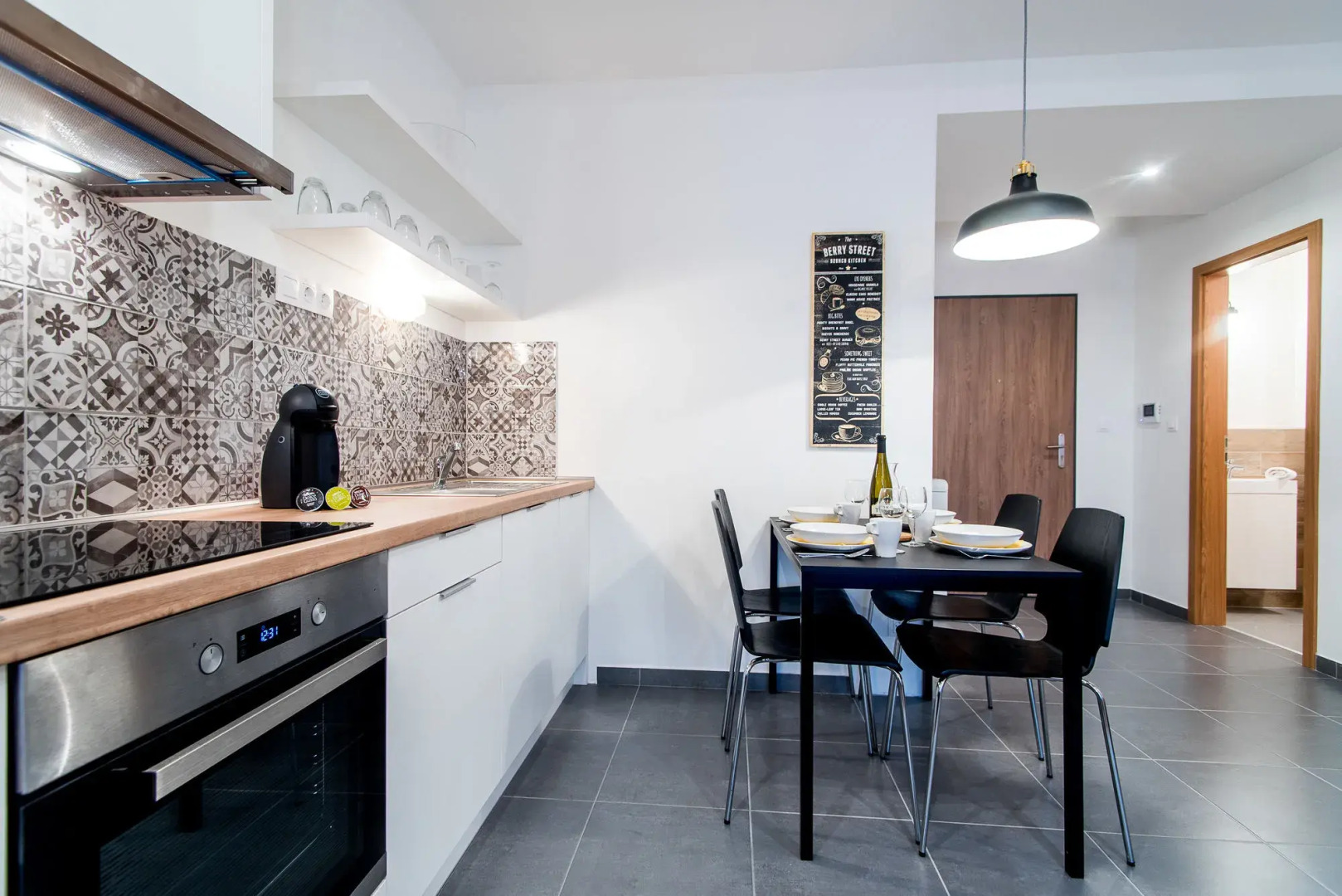 Foto - Vagabond Corvin