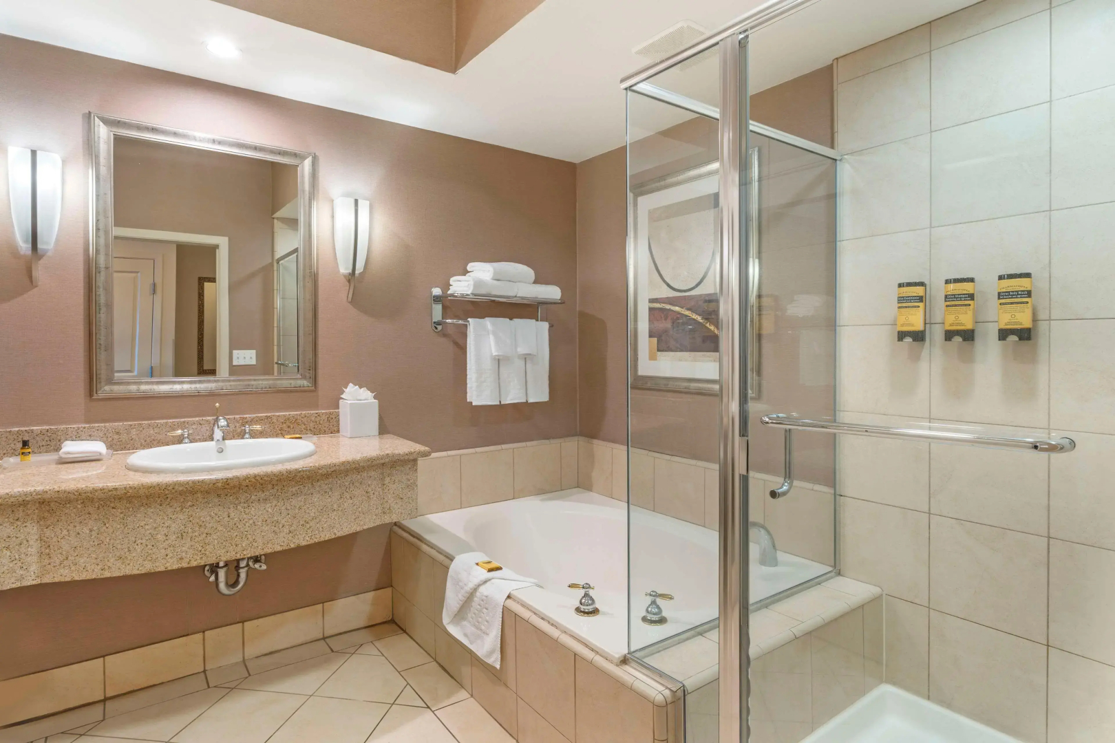 Foto - Best Western Plus Bayside Hotel