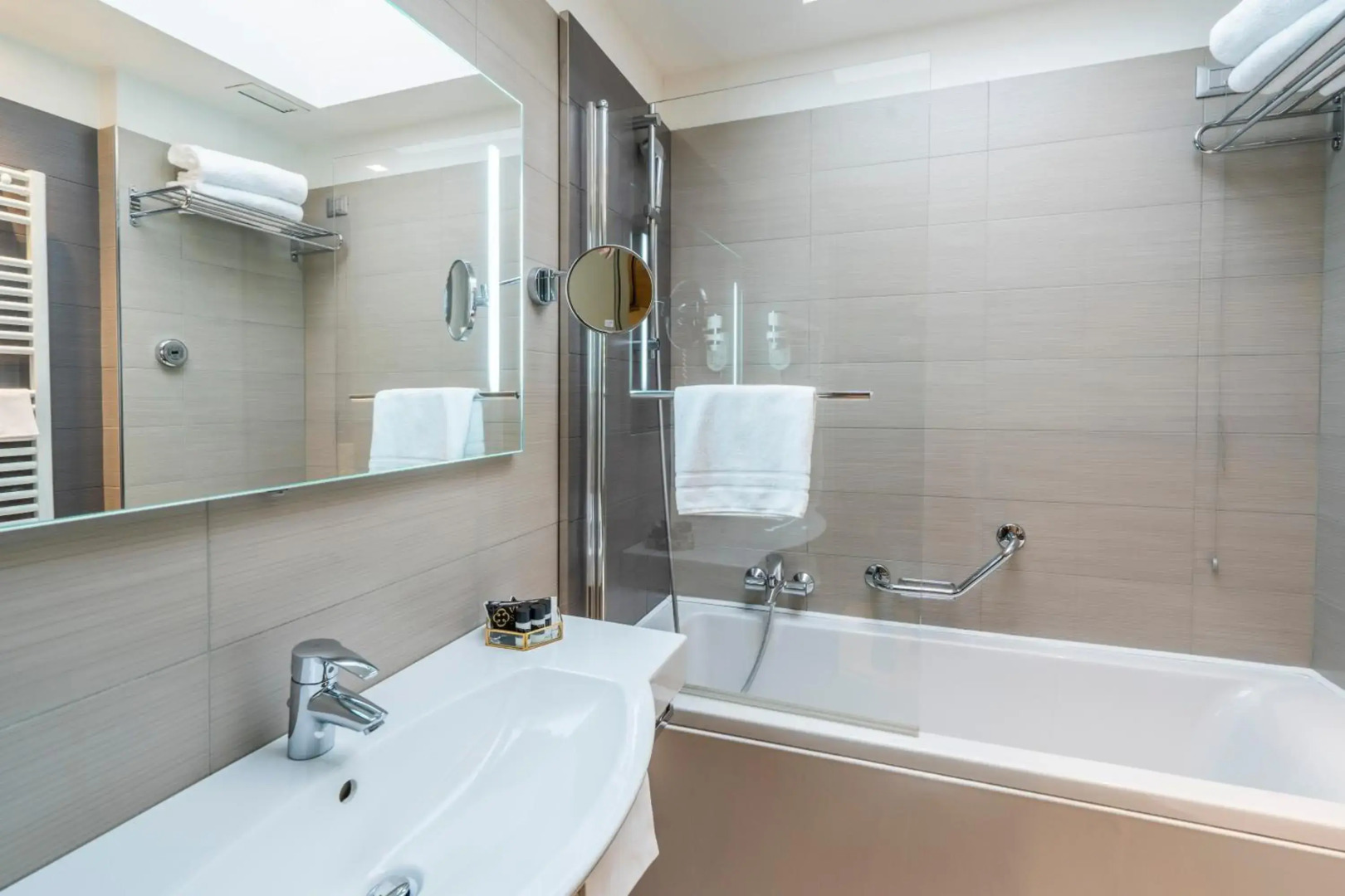 Photo - Smart Hotel Holiday