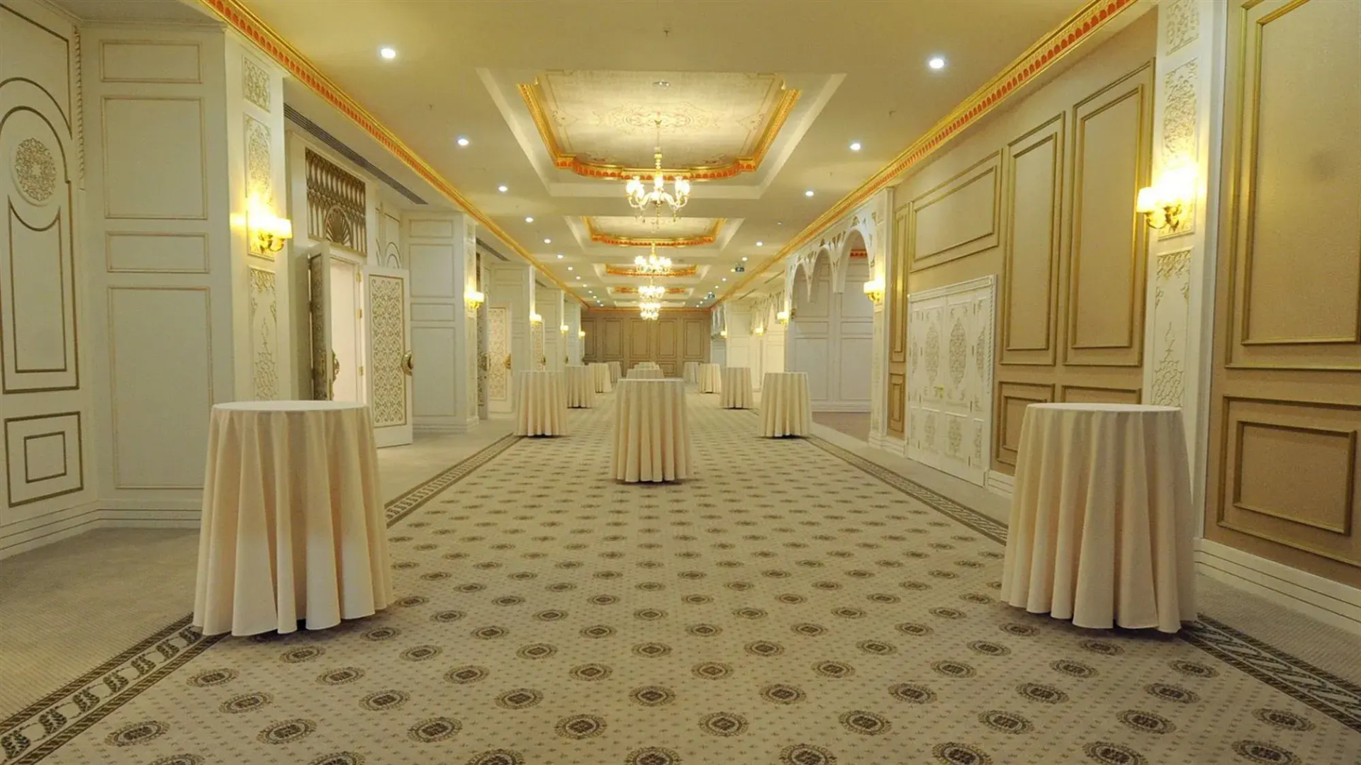 Photo - Meyra Palace
