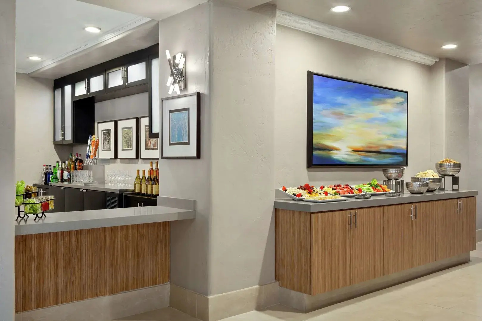 Photo - Embassy Suites by Hilton Santa Ana Orange County Airport