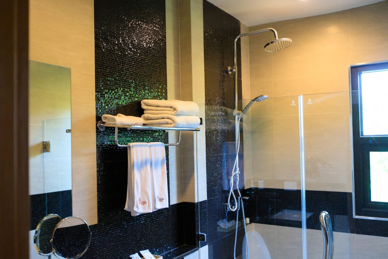 Photo - Wealth Boutique Hotel