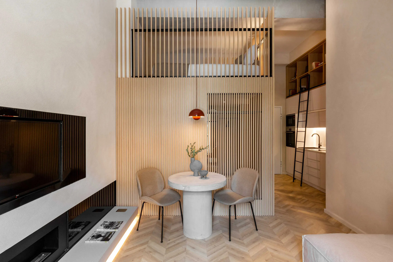 Foto - The Newel Psychiko