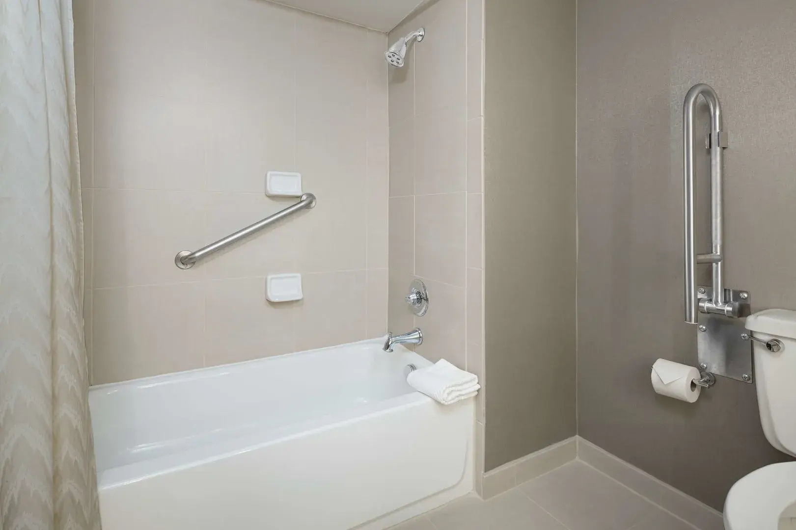 Foto - DoubleTree by Hilton Dallas Near the Galleria