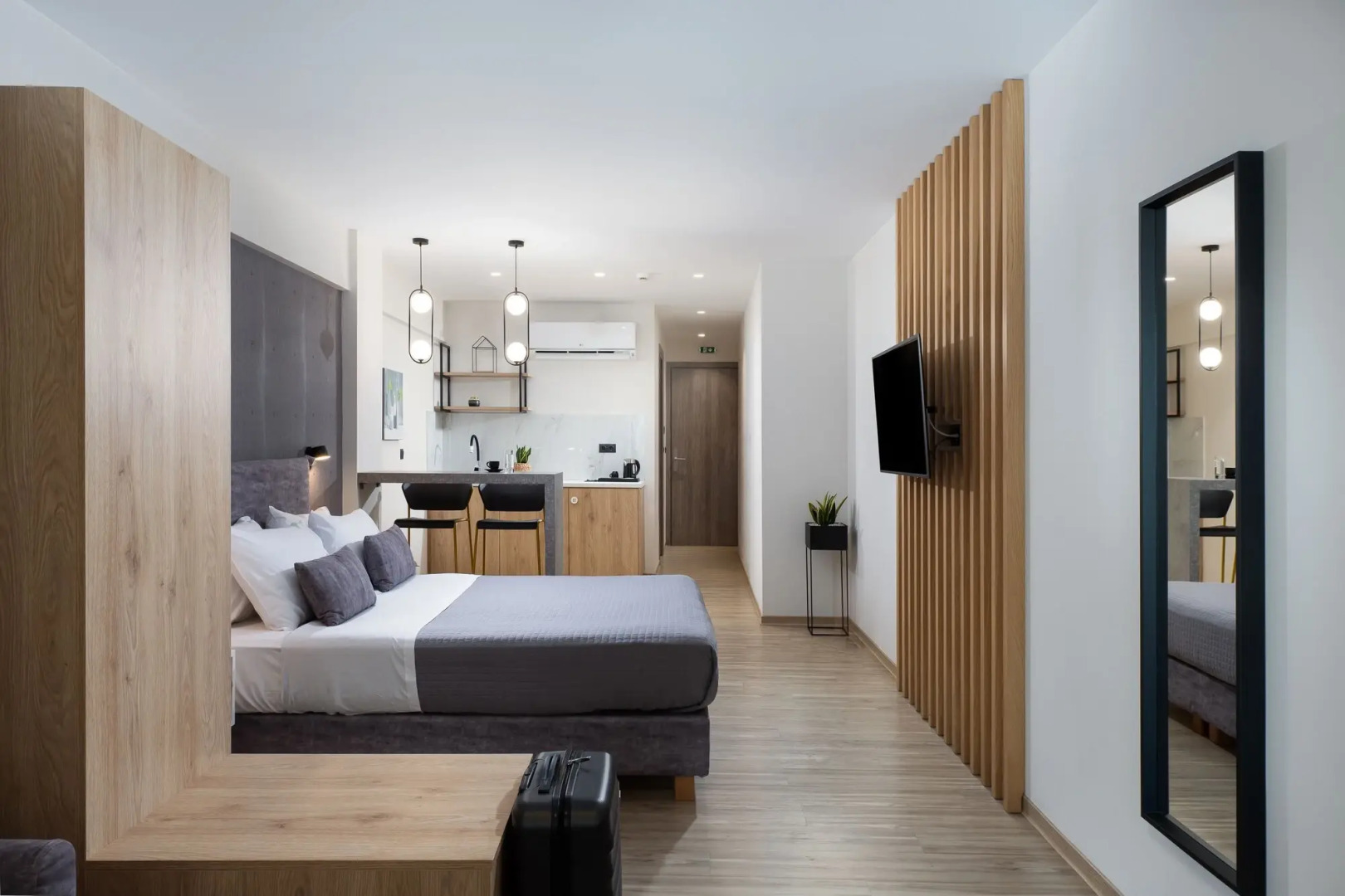 Photo - Enattica Suites