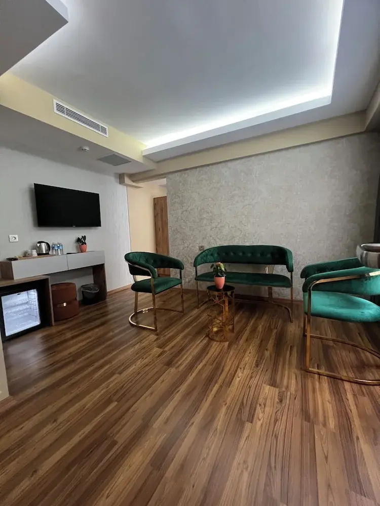 Photo - Özer Palace Hotel