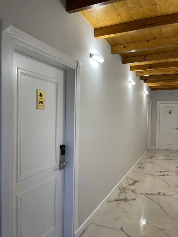 Photo - Arial Penthouse Suites