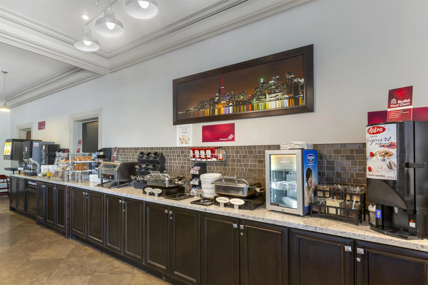 Photo - Best Western Plus Travel Hotel Toronto Airport