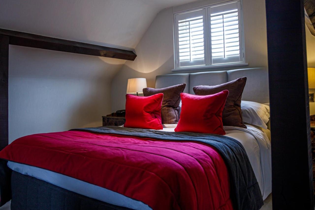 Photo - Langshott Manor