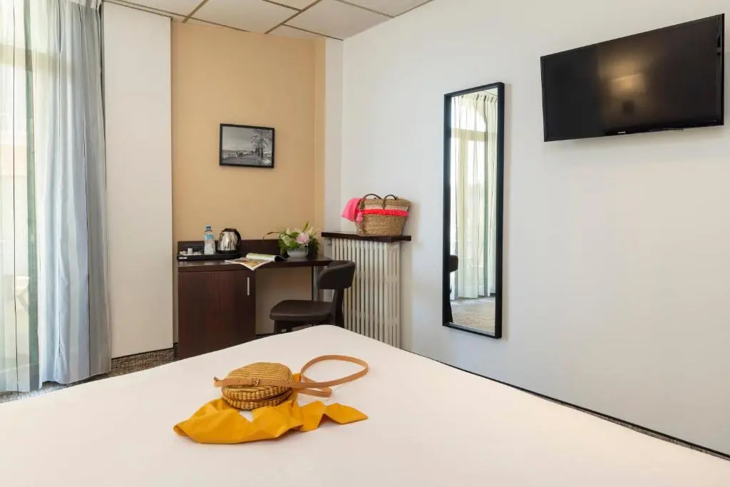 Foto - Hôtel Locarno Nice