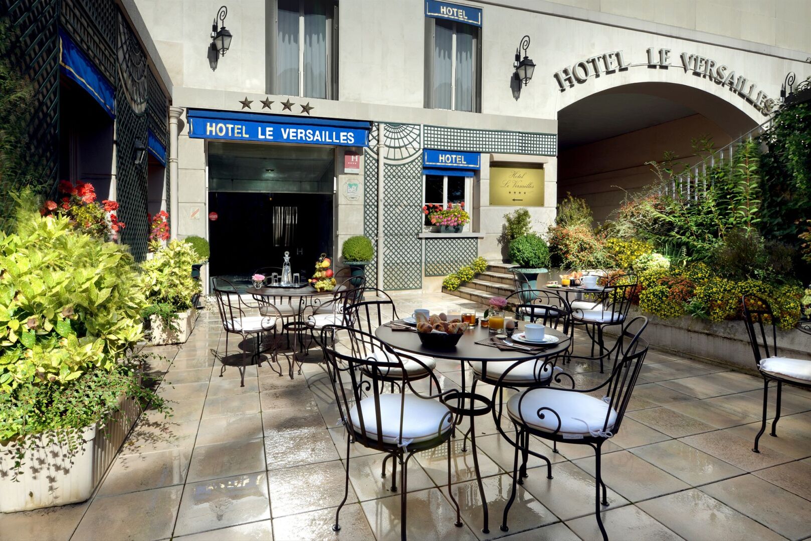 Photo - Hôtel Le Versailles