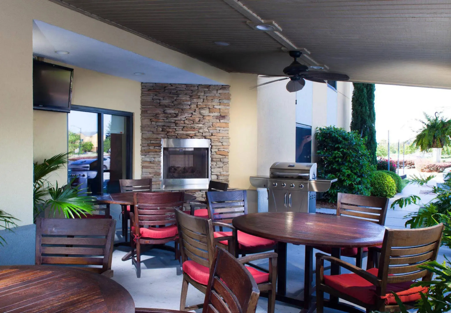 Photo - TownePlace Suites by Marriott Savannah Airport