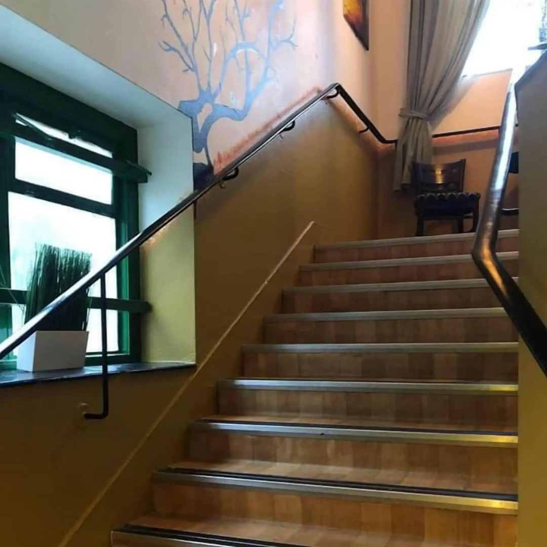 Photo - The Queens Hostel