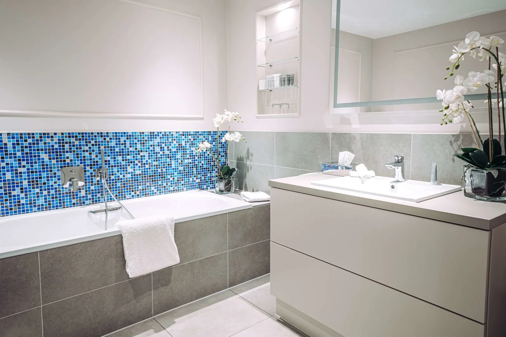 Photo - The Wellem Hotel
