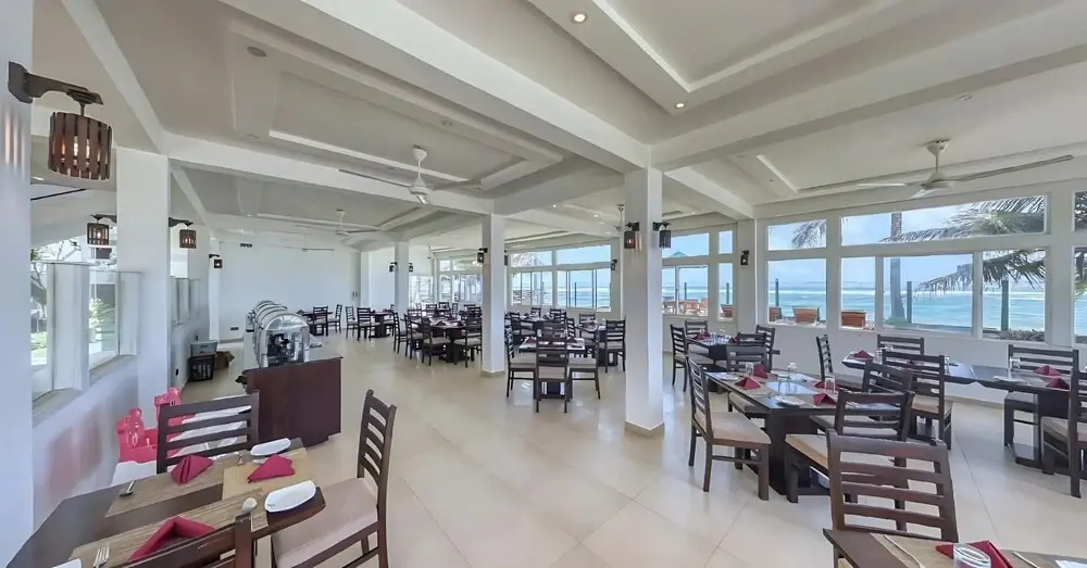 Photo - Manara Beach Resort