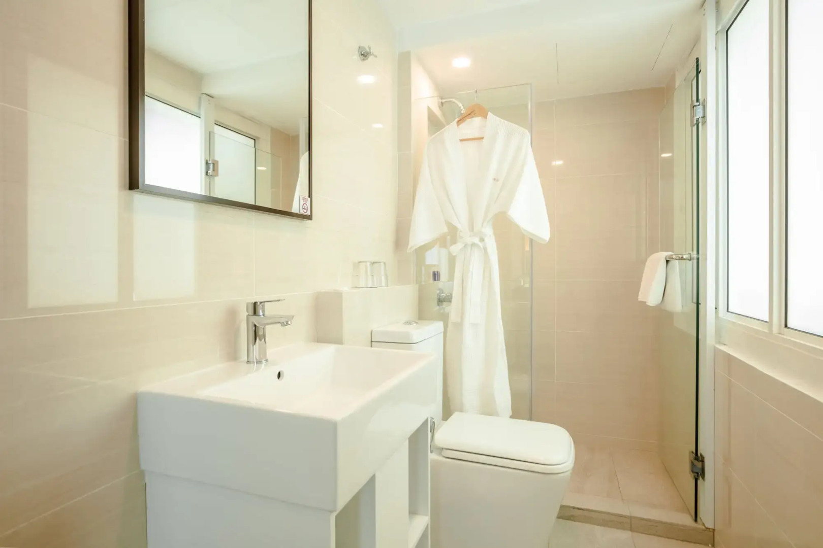 Photo - Link Hotel Singapore