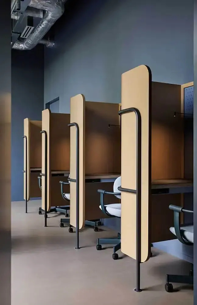 Photo - 9h nine hours Shinagawa station for men