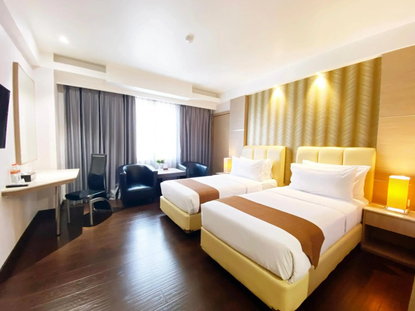 Foto - Orchardz Hotel Industri Jakarta Kemayoran