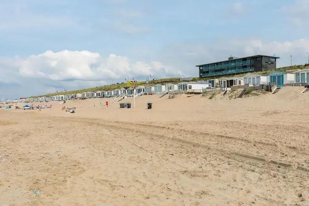 Photo - Beachhouse Hotel