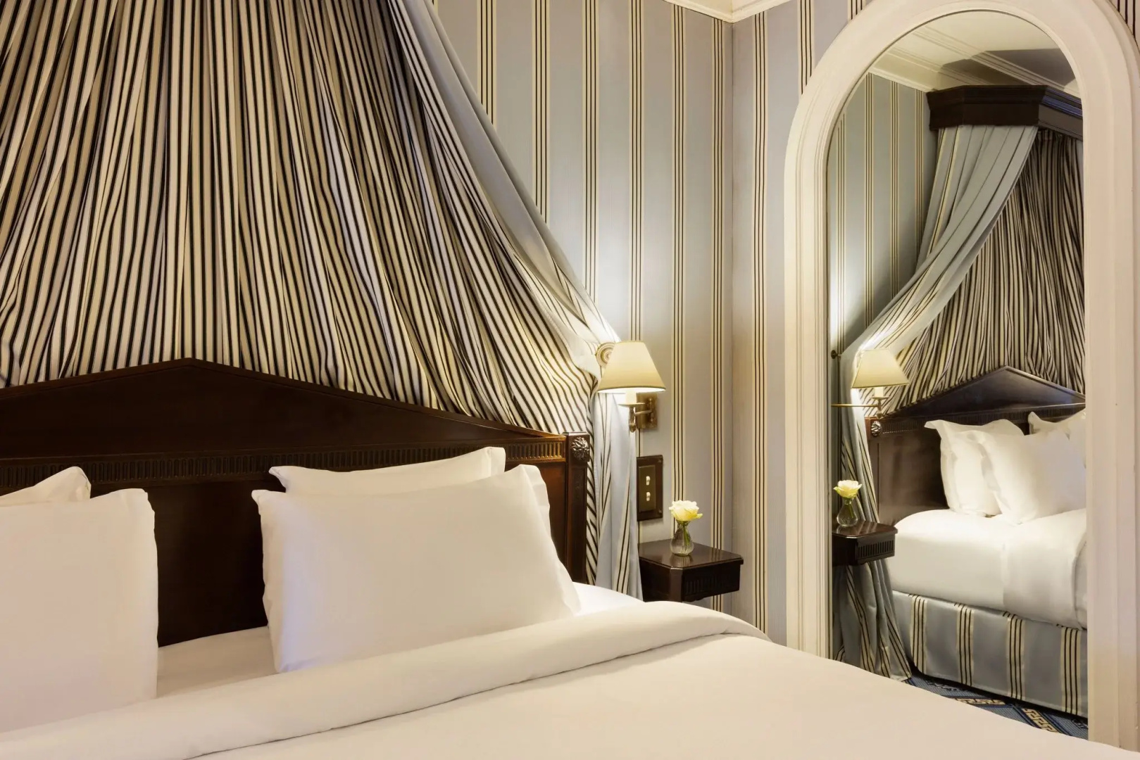 Photo - Le Dokhan’s Paris Arc de Triomphe, a Tribute Portfolio Hotel