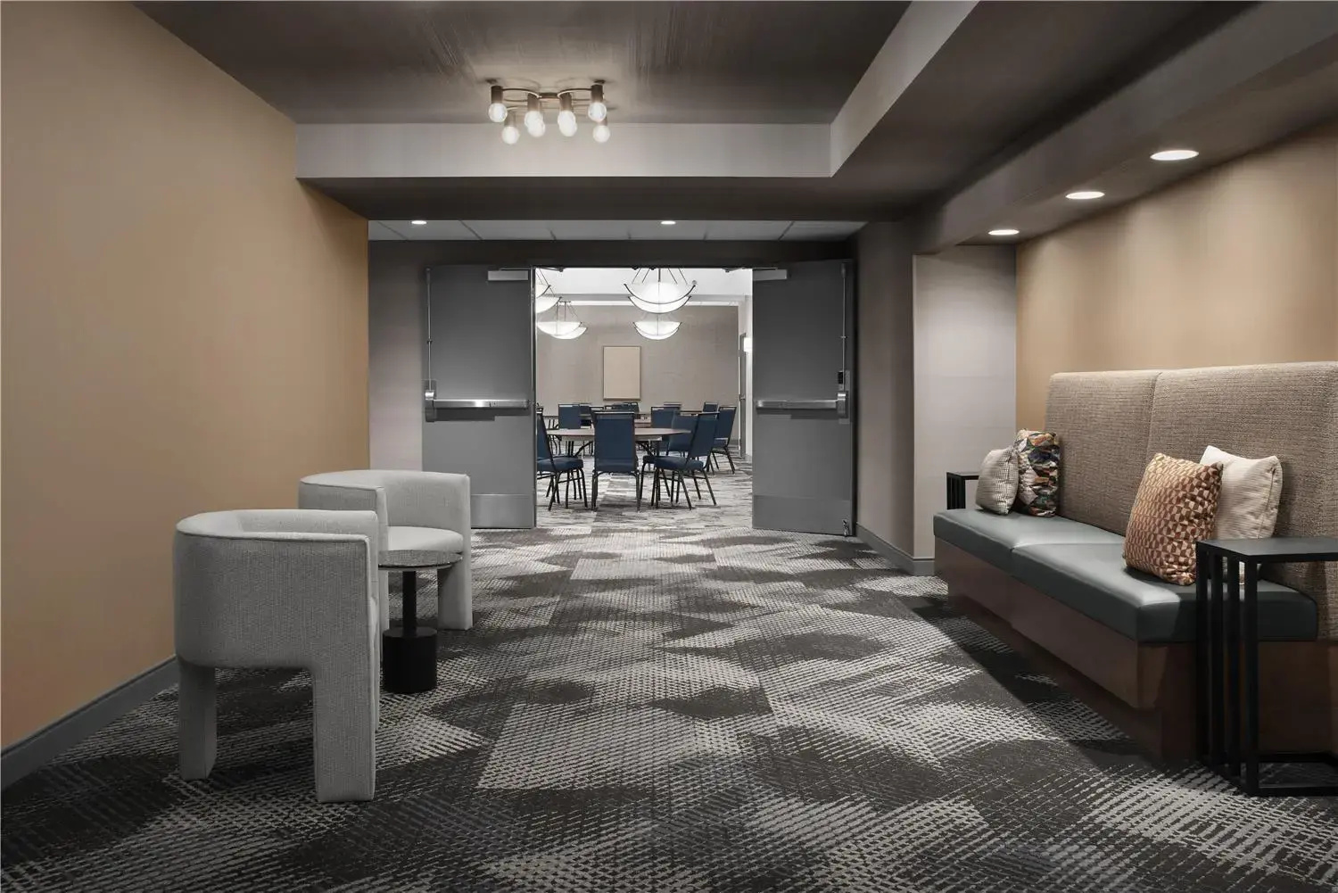 Photo - Hampton Inn Indianapolis Downtown Across from Circle Centre