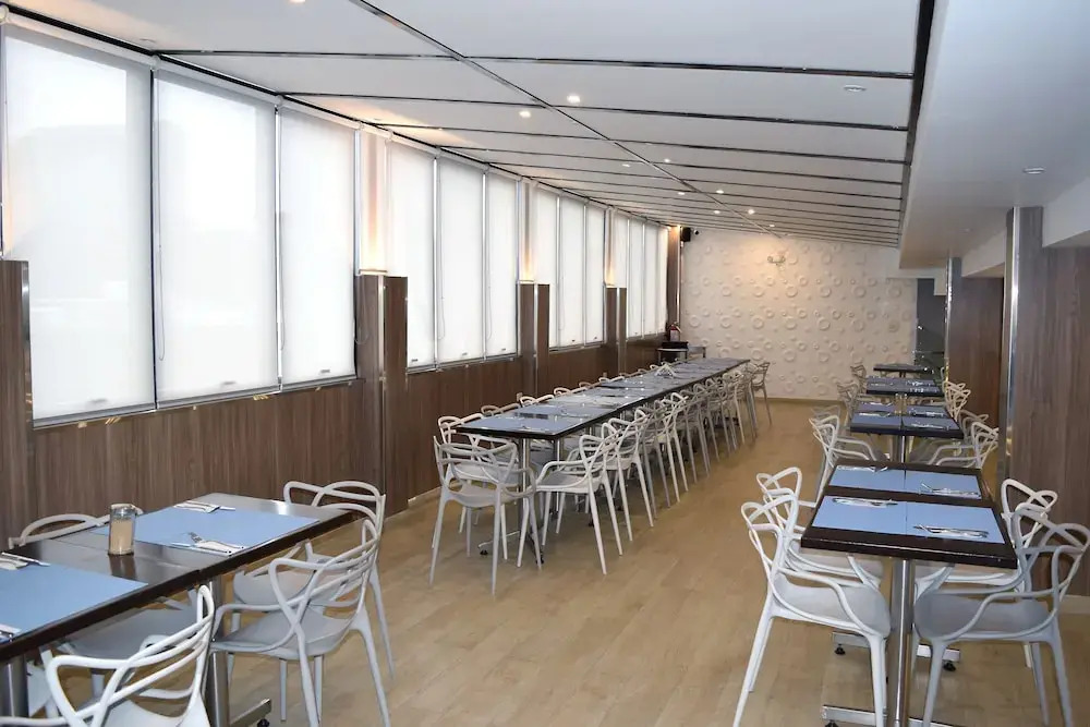 Photo - Gran Mundo Hotel & Suites