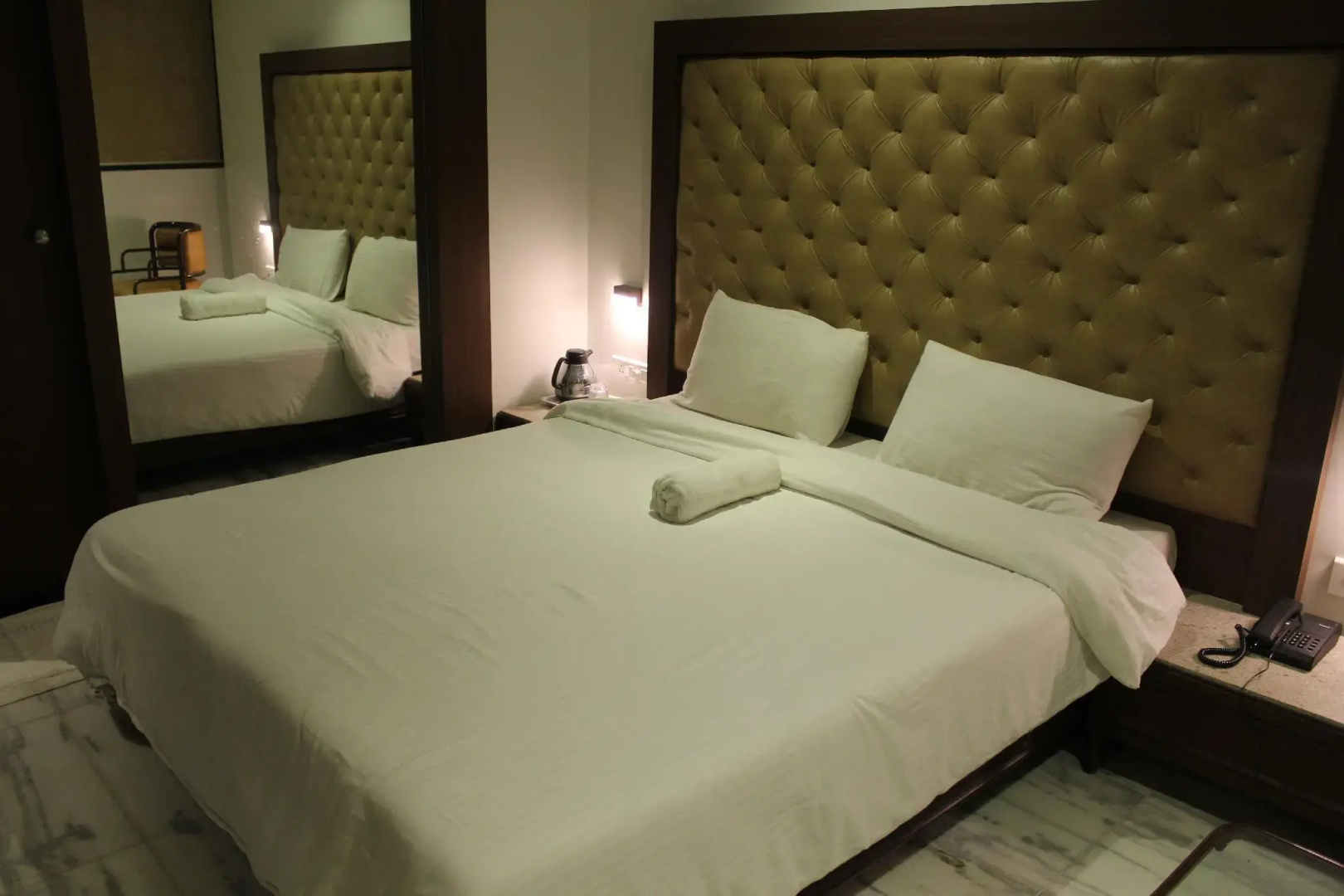 Foto - Pravasi Residency