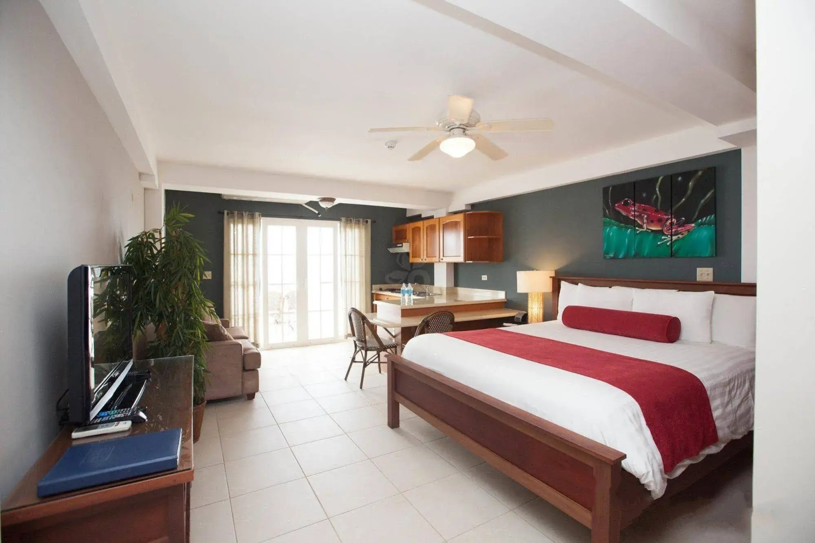 Foto - Tropical Suites Hotel