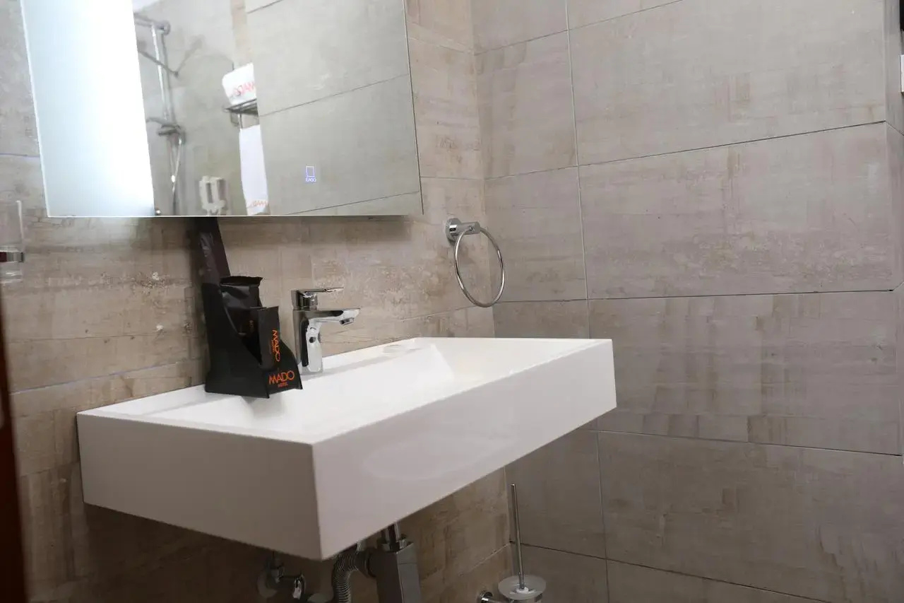 Photo - Mado Hotel
