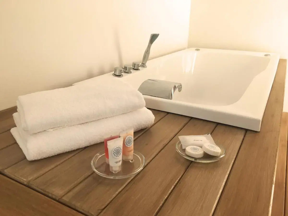 Photo - Live Hotel Boutique - Adults Only