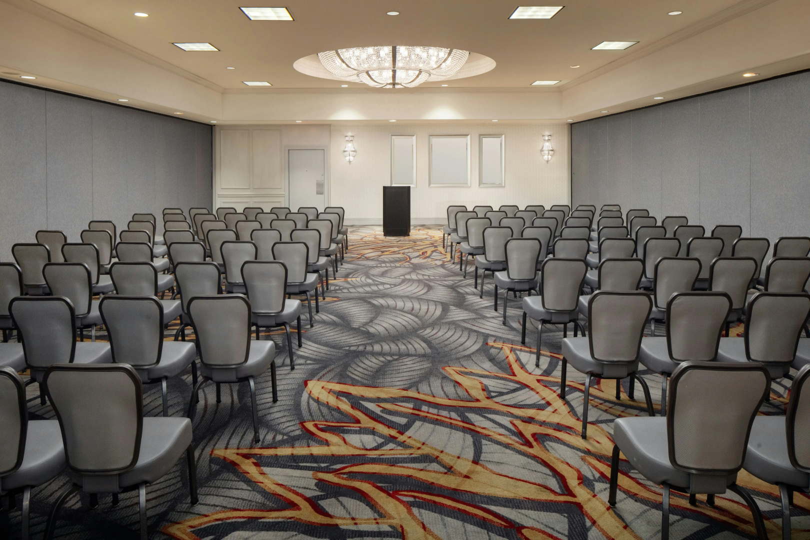 Photo - Hilton Chicago/Northbrook
