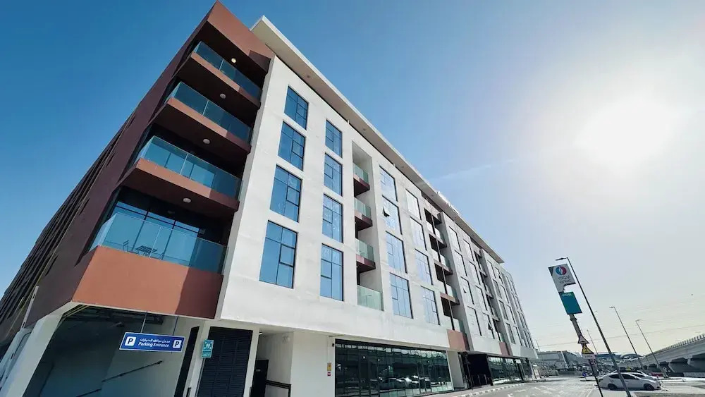 Photo - Sunday Sheikh Zayed Road Concord Tower by Belvilla