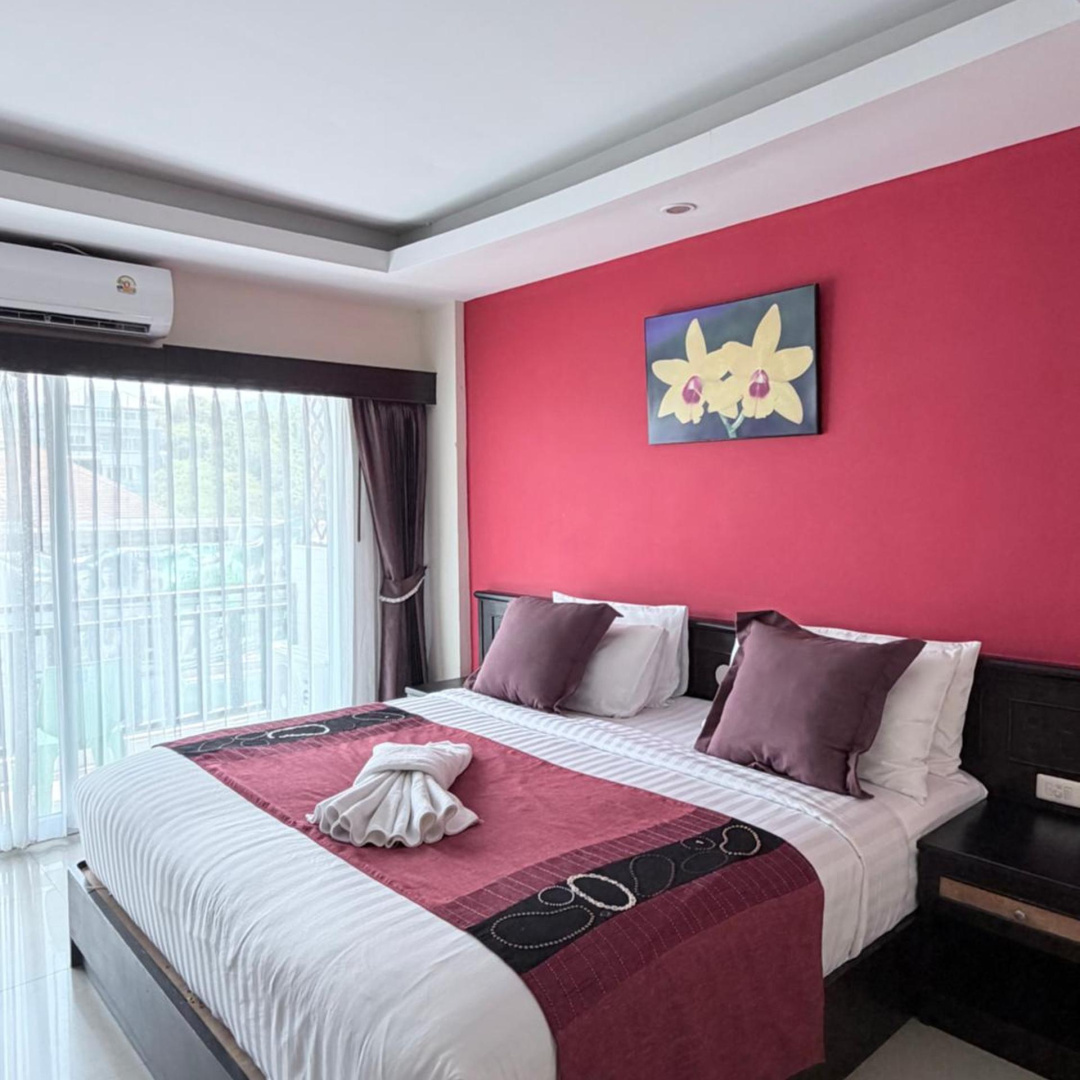 Photo - MM Hill Hotel